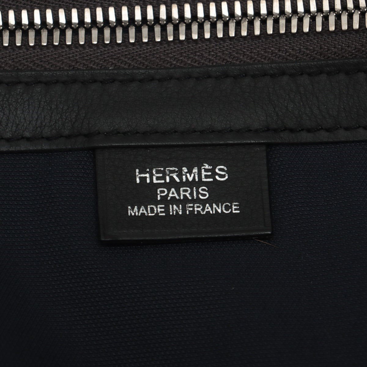 (美品）エルメス HERMES シティスライドクロス PM 黒 シルバー金具 トリヨンクリストバル D刻印 2019年 斜め掛け 8072ファスナーポケット×1