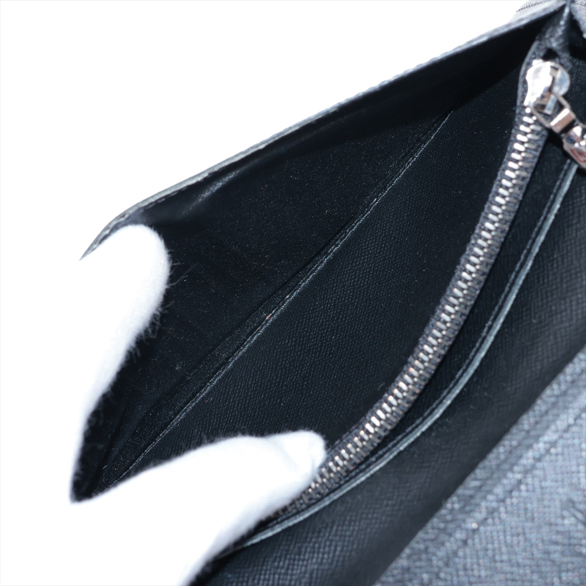 ルイヴィトン モノグラムエクリプス ポルトフォイユ･ブラザ M61697 ブラック 財布