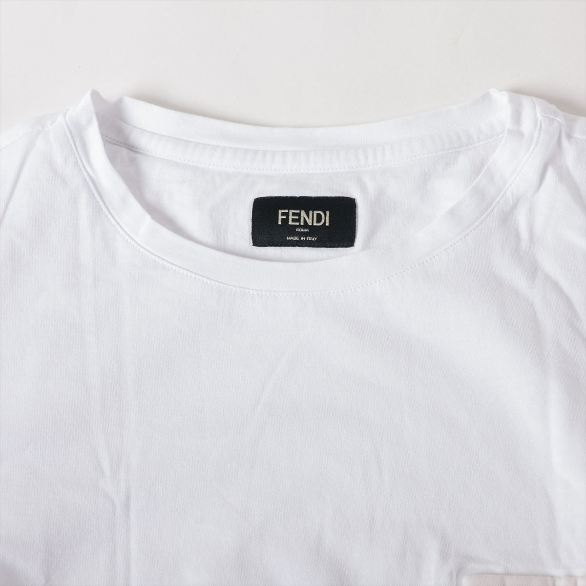 フェンディ 20年 コットン Tシャツ S メンズ ホワイト  FY0894