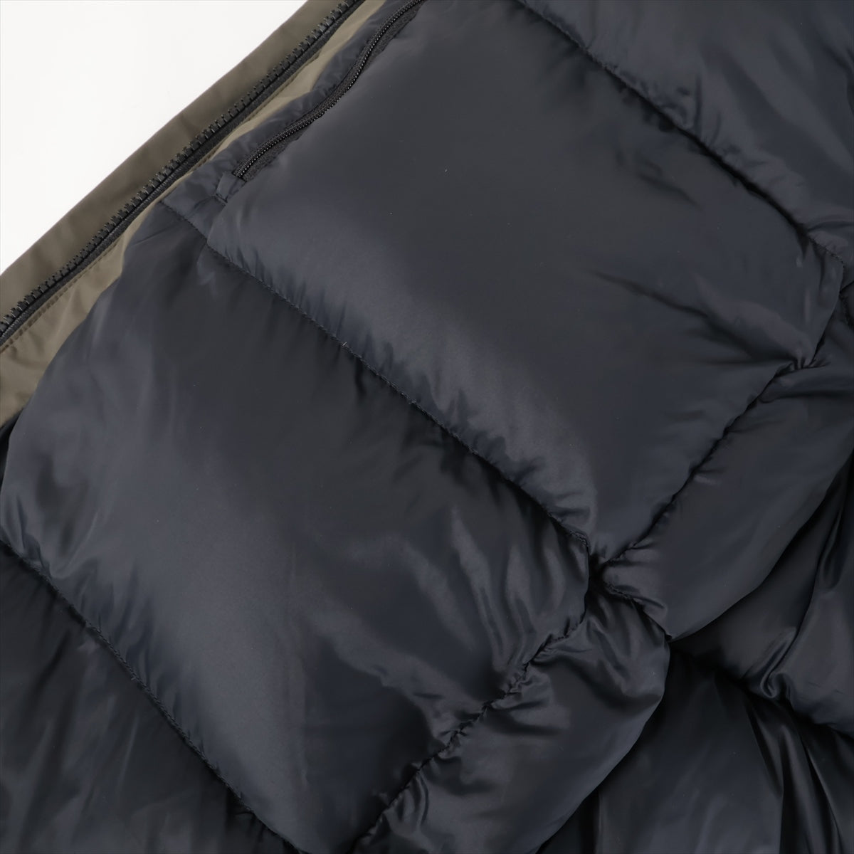 ノースフェイス ナイロン ダウンジャケット XL メンズ グリーン  ND91930 Mountain Down Jacket フェザー吹き出し有