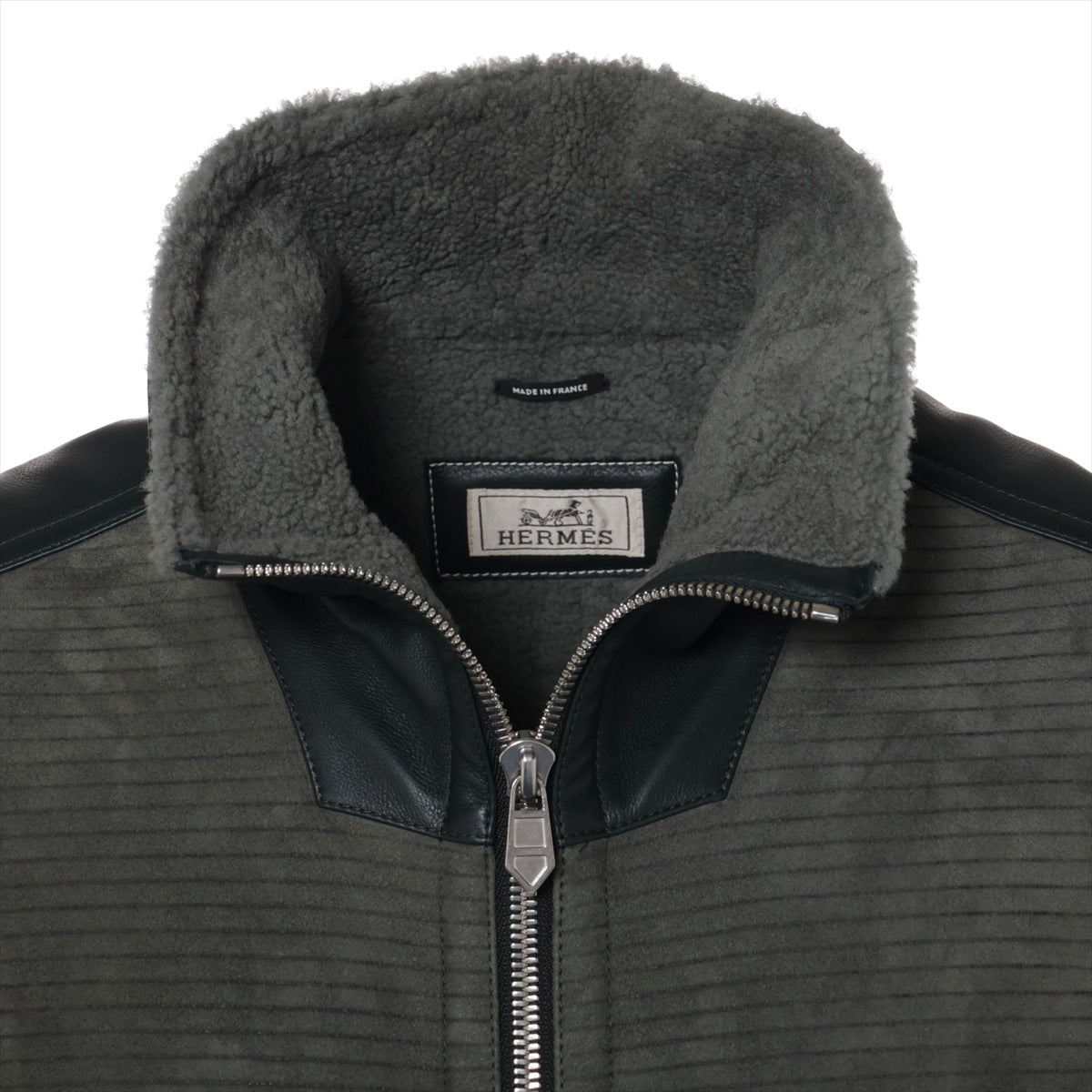 エルメス 22AW レザー ベスト 50 メンズ カーキ  22-5011 セリエボタン ムートン