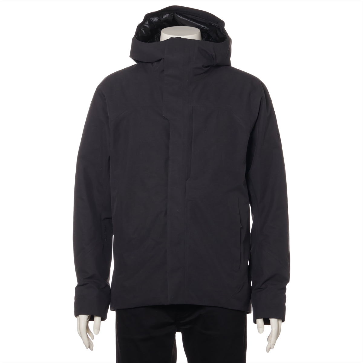 アークテリクス ポリエステル 中綿ジャケット S メンズ ブラック GORE-TEX THERME LT JACKET ｜a3176799｜中古ブランド品・ブランド古着通販｜ALLU（アリュー）