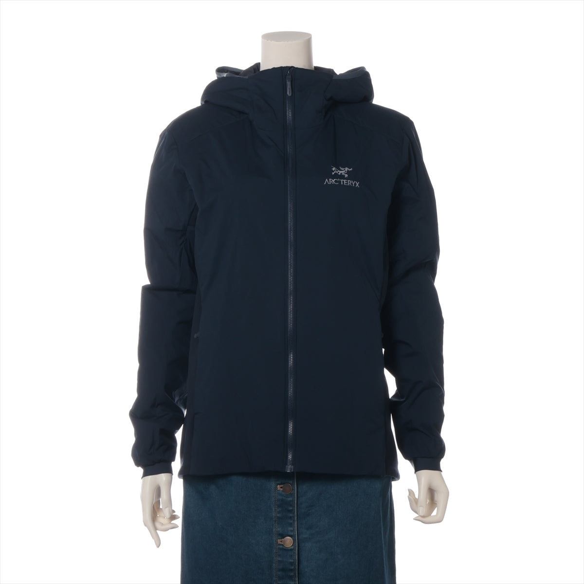 アークテリクス ナイロン 中綿ジャケット M レディース ネイビー  24111-133363 ATOM LT HOODY