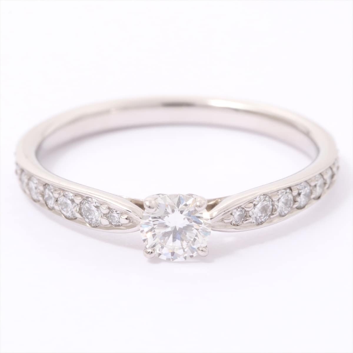 ティファニー Tiffany & Co. ハーモニー ダイヤモンド リング Pt950 0.22ct  #9｜a0121191｜中古ブランド品・ブランド古着通販｜ALLU（アリュー）