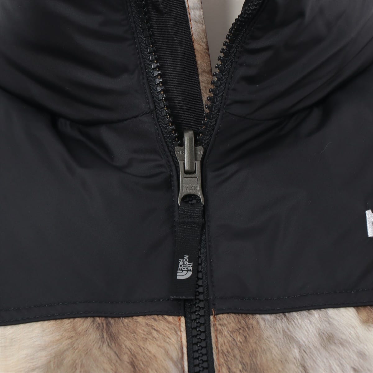 シュプリーム×ノースフェイス ナイロン ダウンベスト M メンズ カーキ 13AW Fur Print Nuptse Vest ND01341