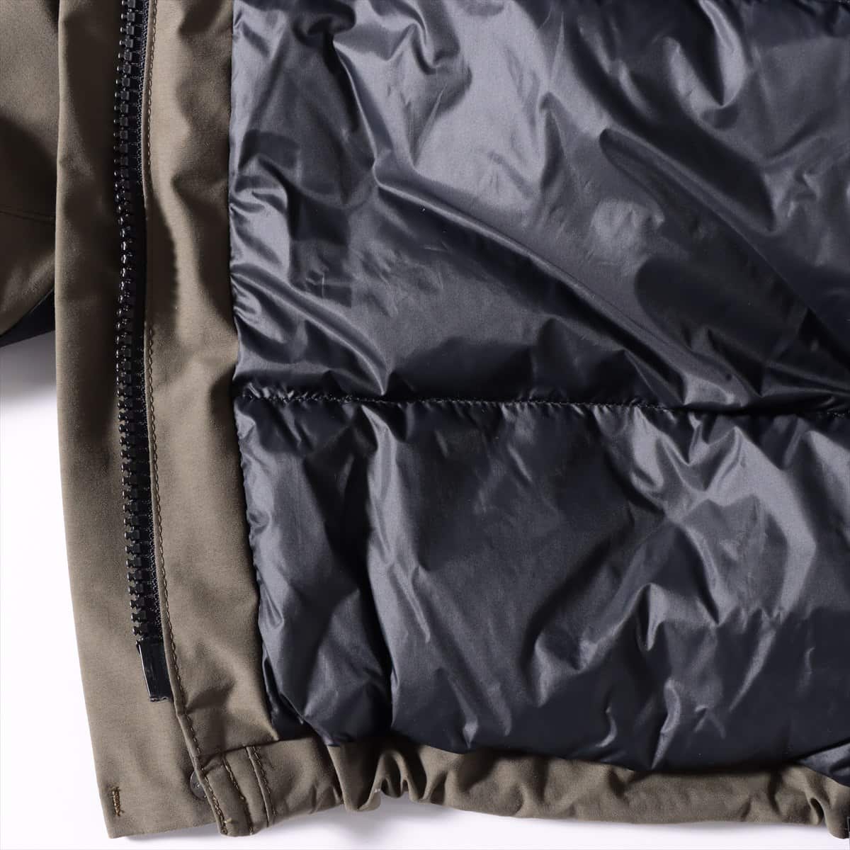 ノースフェイス ナイロン ダウンジャケット M メンズ カーキ  ND91930 Mountain Down Jacket