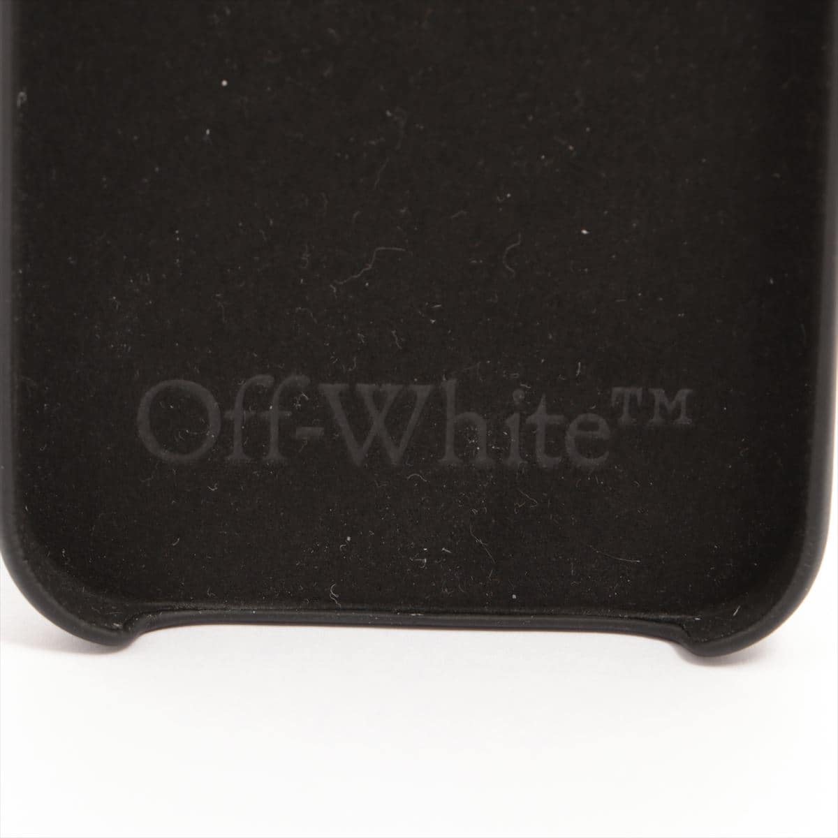 オフホワイト シリコン モバイルケース ブラック iPhone12