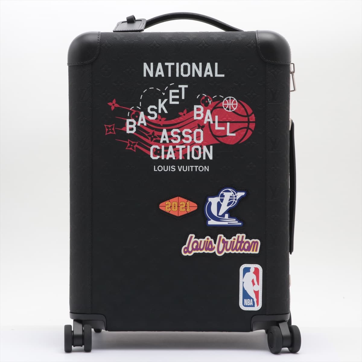 ルイヴィトン×NBA モノグラム エンボス ホライゾン55 M20450 ブラック シリアルなし  TSAロック:000｜a0752027｜中古ブランド品・ブランド古着通販｜ALLU（アリュー）