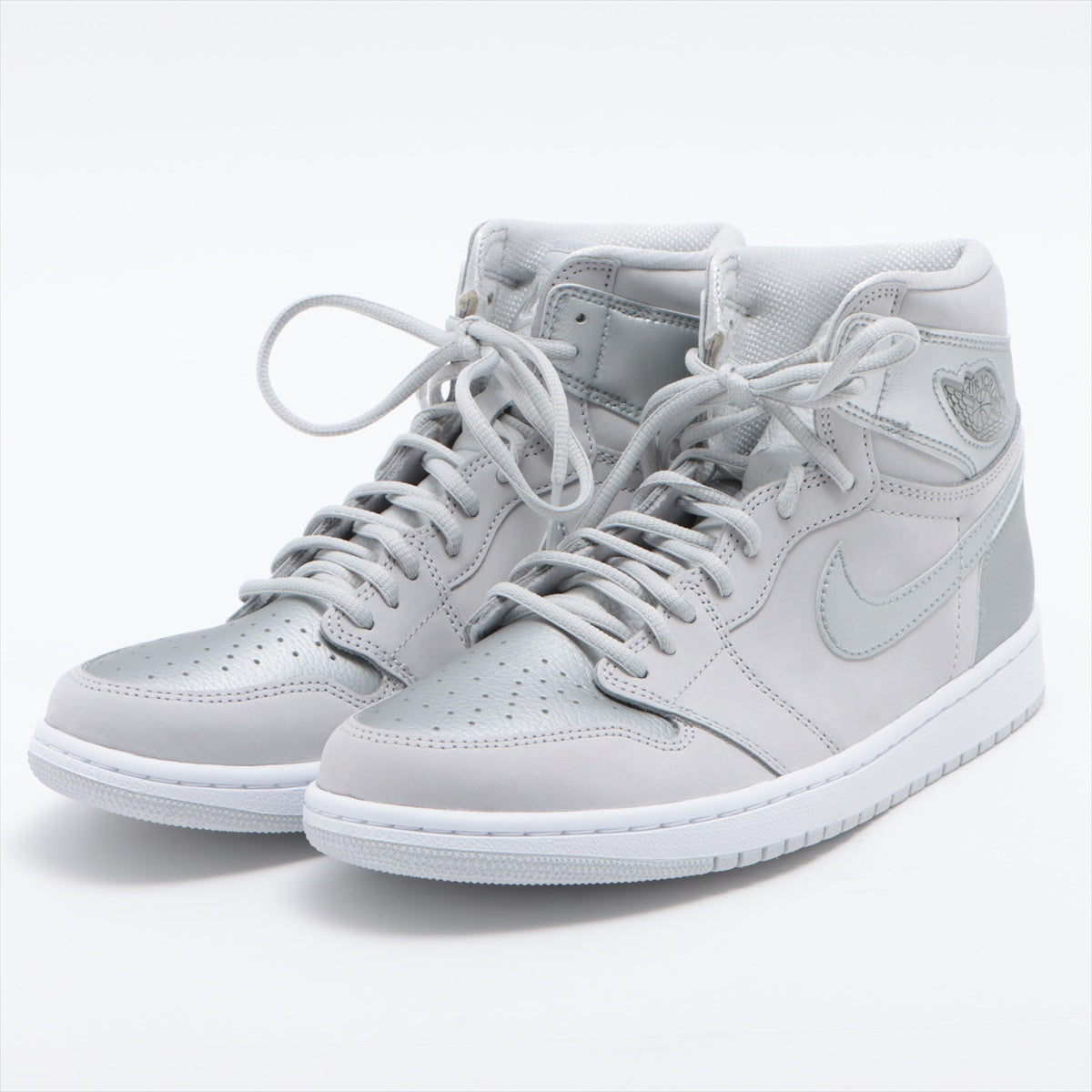 ナイキ レザー ハイカットスニーカー 28cm メンズ グレー DC1788-029 AIR JORDAN 1 RETRO HIGH OG  ｜a1125649｜中古ブランド品・ブランド古着通販｜ALLU（アリュー）