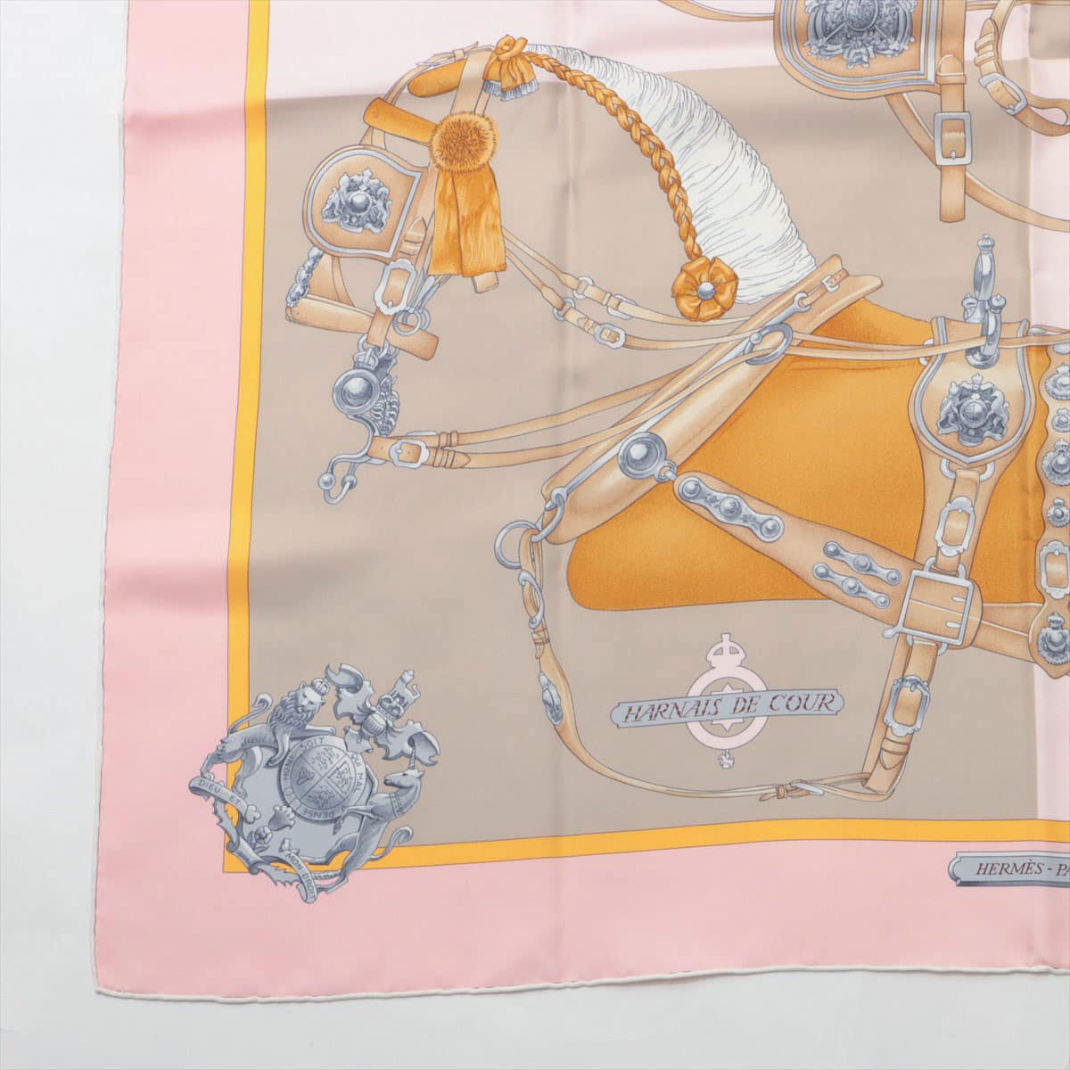 エルメス カレ90 HARNAIS DE COUR 宮廷の馬具 スカーフ シルク ピンク