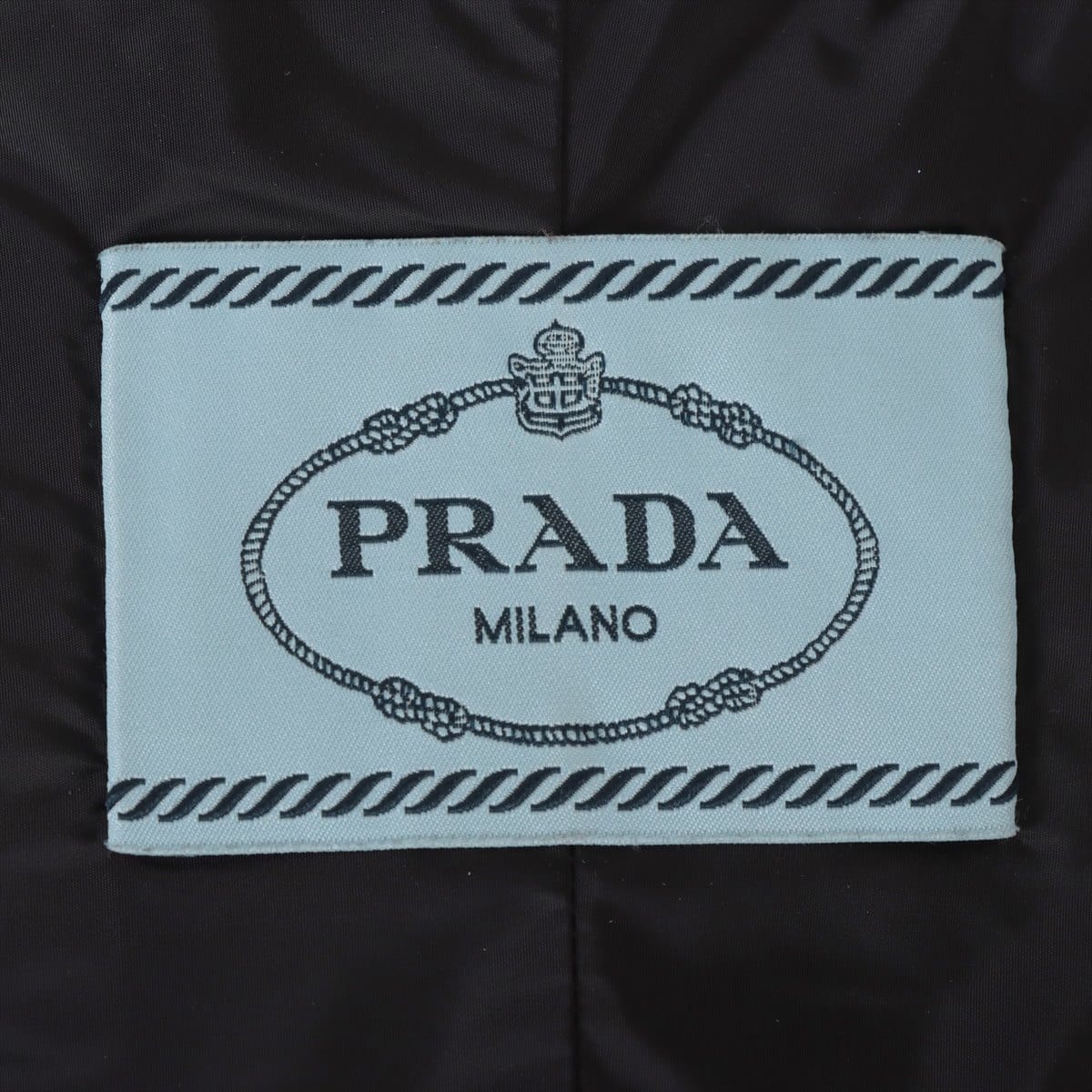 18AW Prada Triangle logo nylon shirt