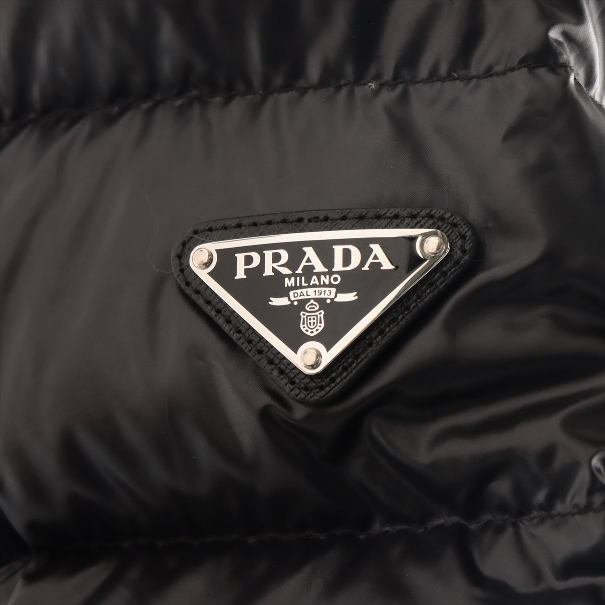 プラダ 22年 ポリエステル ダウンジャケット 52 メンズ ブラック SGA654 トライアングルロゴ