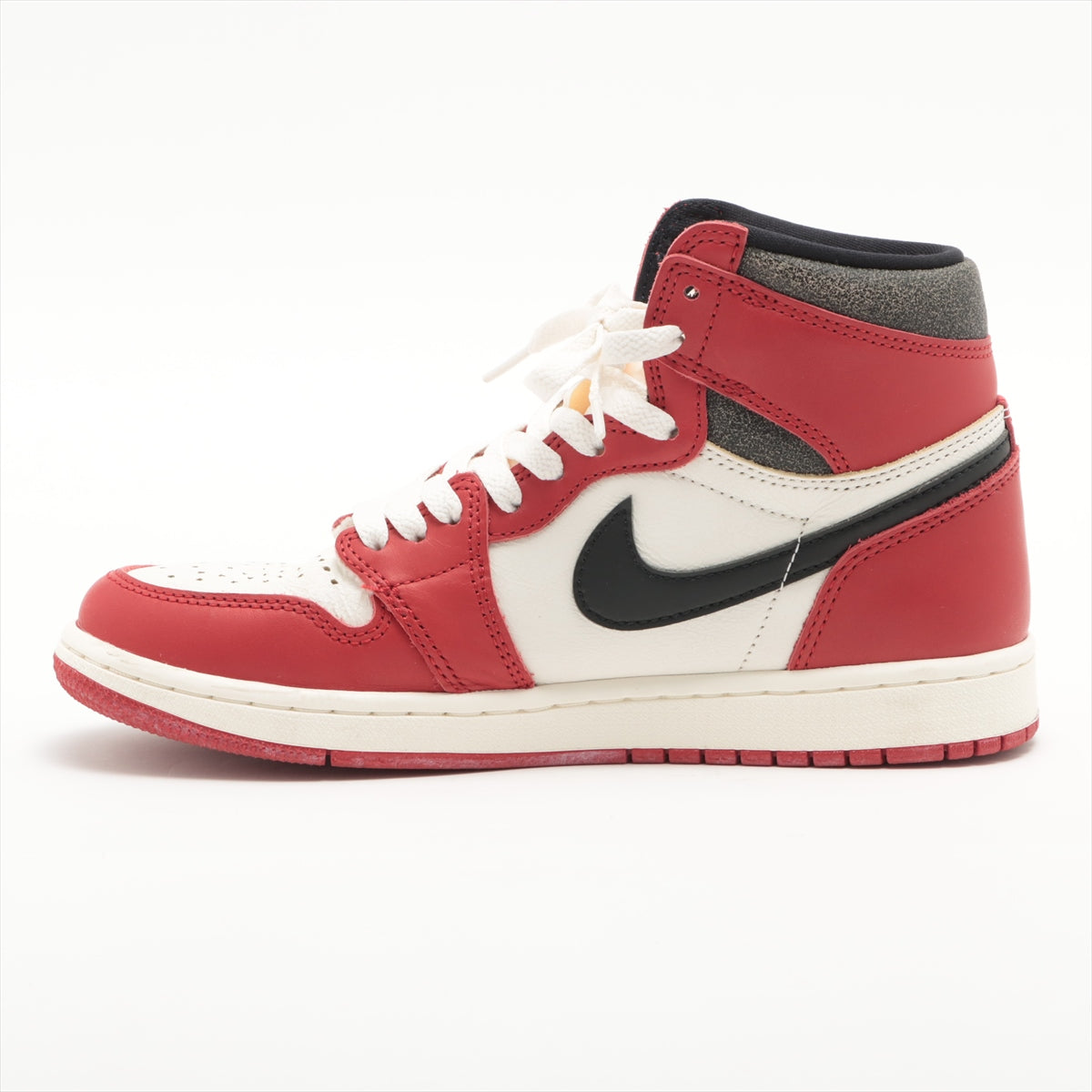 ナイキ AIR JORDAN 1 RETRO HIGH OG レザー ハイカットスニーカー 25cm ユニセックス レッド×ホワイト  DZ5｜a2285656｜中古ブランド品・ブランド古着通販｜ALLU（アリュー）