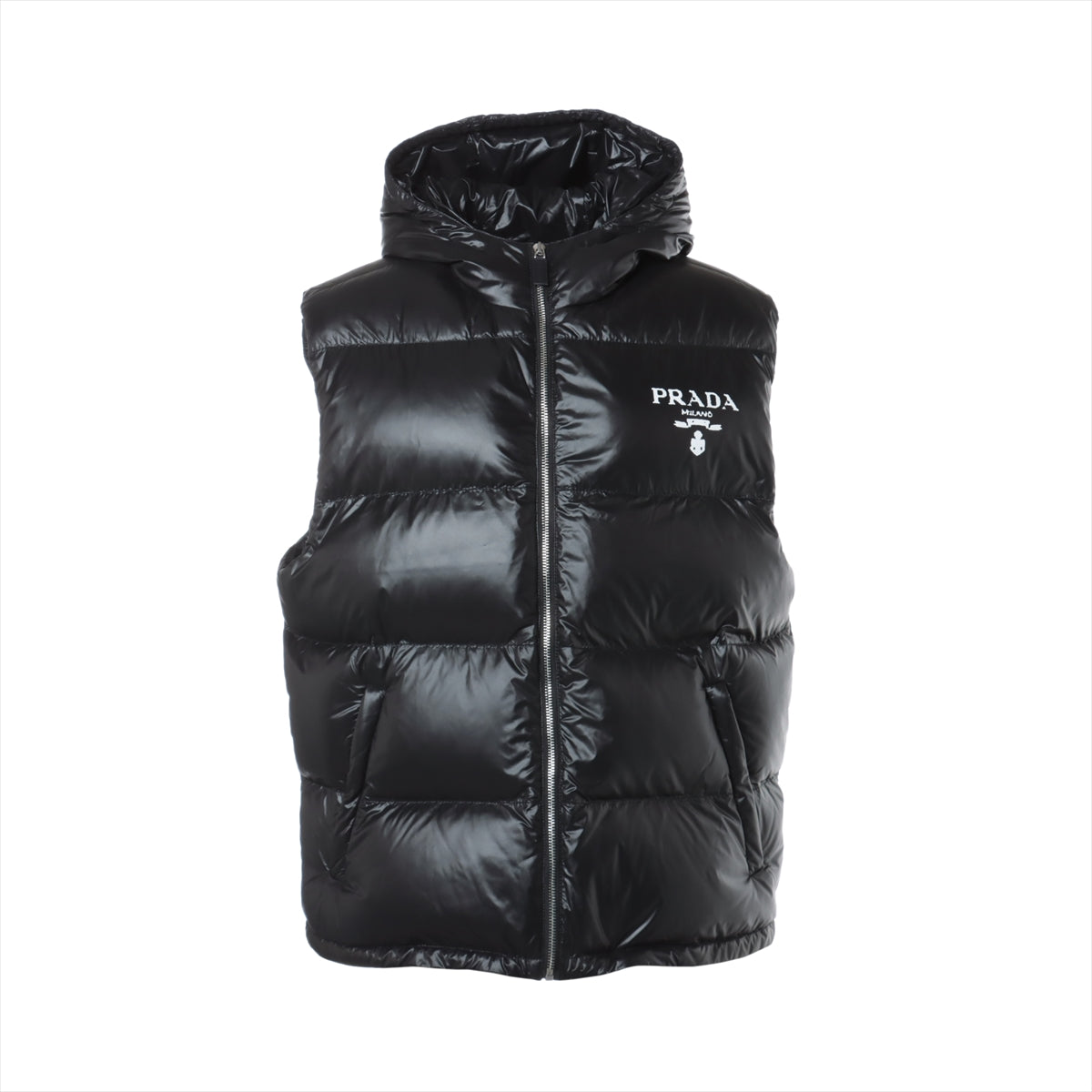 プラダ Re Nylon リ ナイロン 22AW ナイロン ダウンベスト M メンズ ブラック  SGC090｜a2333894｜中古ブランド品・ブランド古着通販｜ALLU（アリュー）