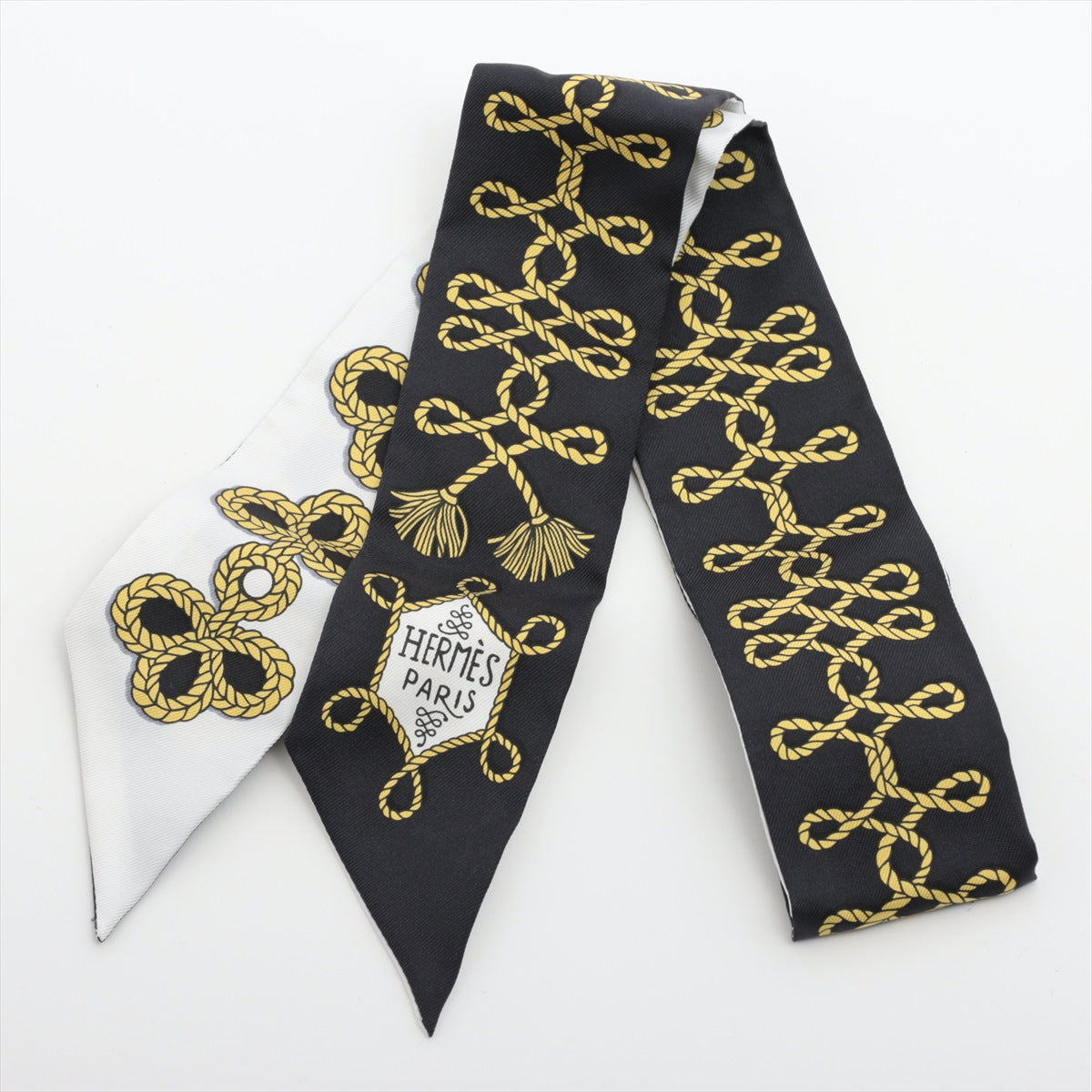黒×ゴールド他マルチカラーHERMES エルメス ツイリー スカーフ 飾緒とブランデンブルク飾り シルク